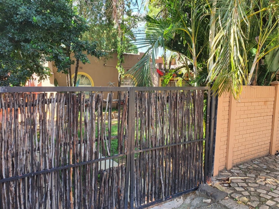 4 Bedroom Property for Sale in Protea Park North West